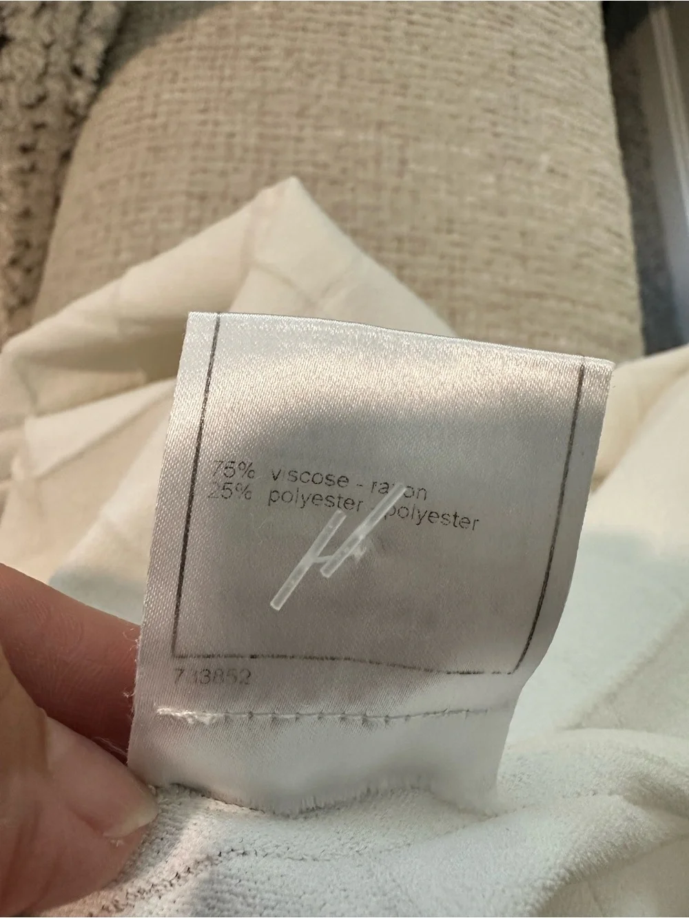 CHANEL Classic White Grid-Texture Short Sleeve Top